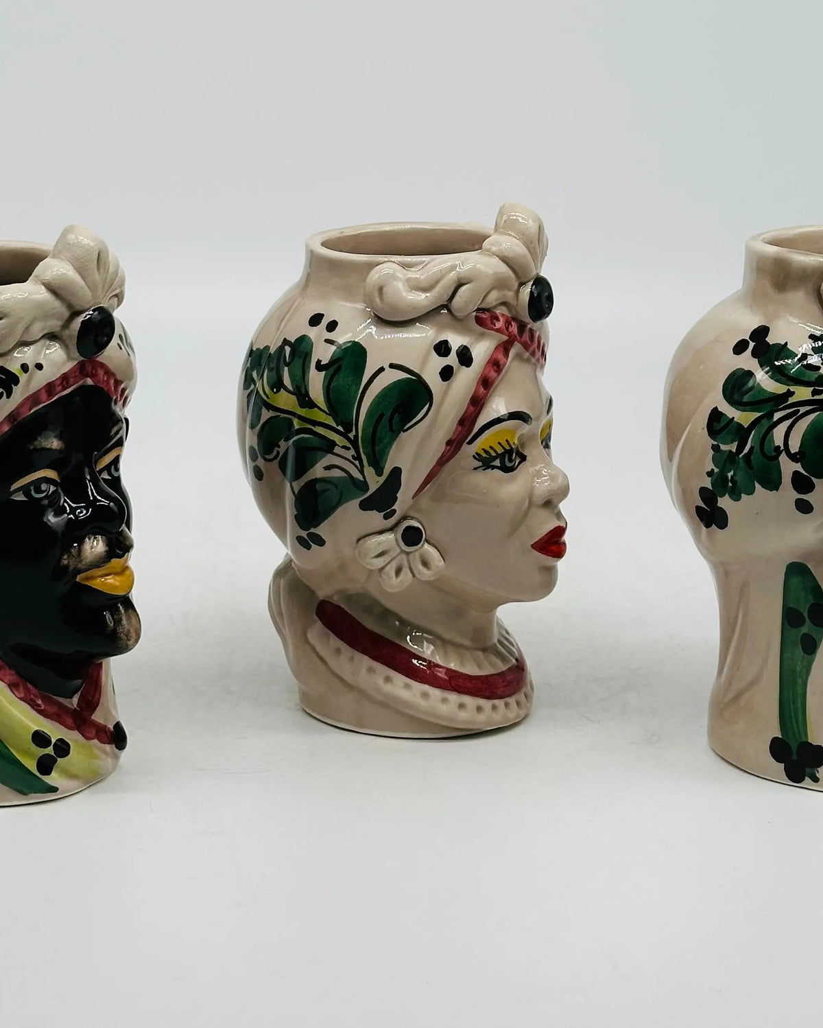 Coppia Teste di Moro Moresca Ceramica Caltagirone cm H.14 L.9 Artigianale VARI COLORI DD CERAMICHE SICILIANE