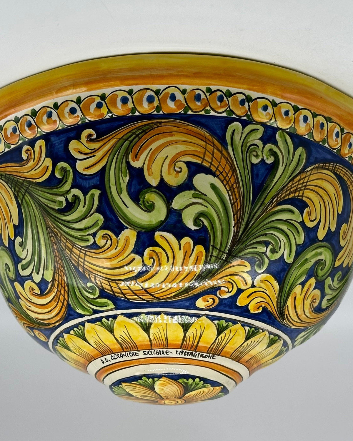 Gerla Fioriera da Muro cm H.32 L.20 Ceramica Caltagirone decorata a mano V.3