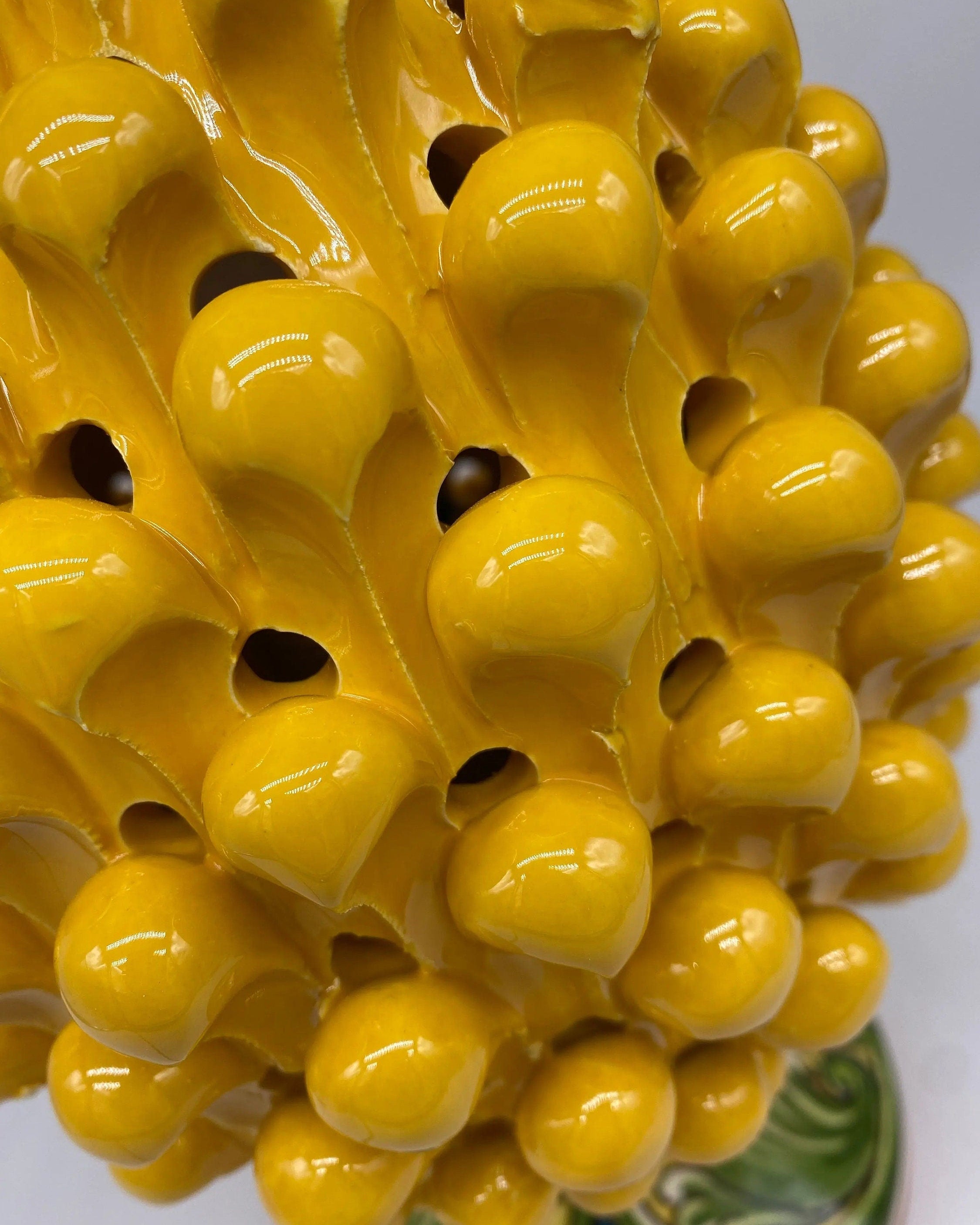 Lampada Pigna traforata Ceramica Caltagirone cm H.30 L.20 Artigianale Giallo Base Decorata DD CERAMICHE SICILIANE