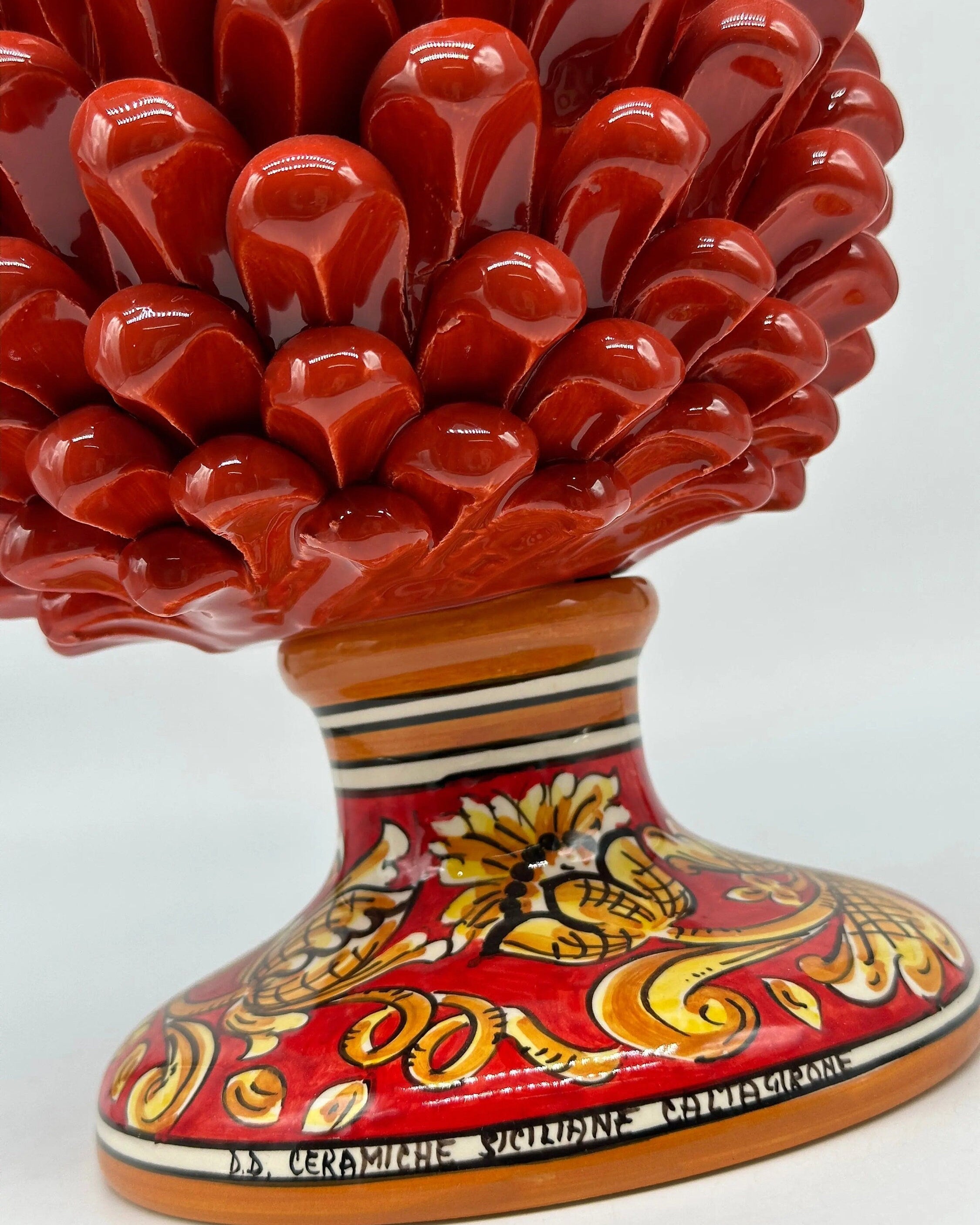 Pigna Ceramica Caltagirone cm H.30 Artigianale Rosso Base Decorata Giglio DD CERAMICHE SICILIANE