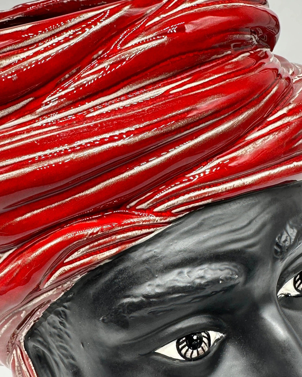 Teste di Moro Anubi Ceramica Caltagirone cm H.29 L.20 Artigianale Rosso Magma Oro DD CERAMICHE SICILIANE