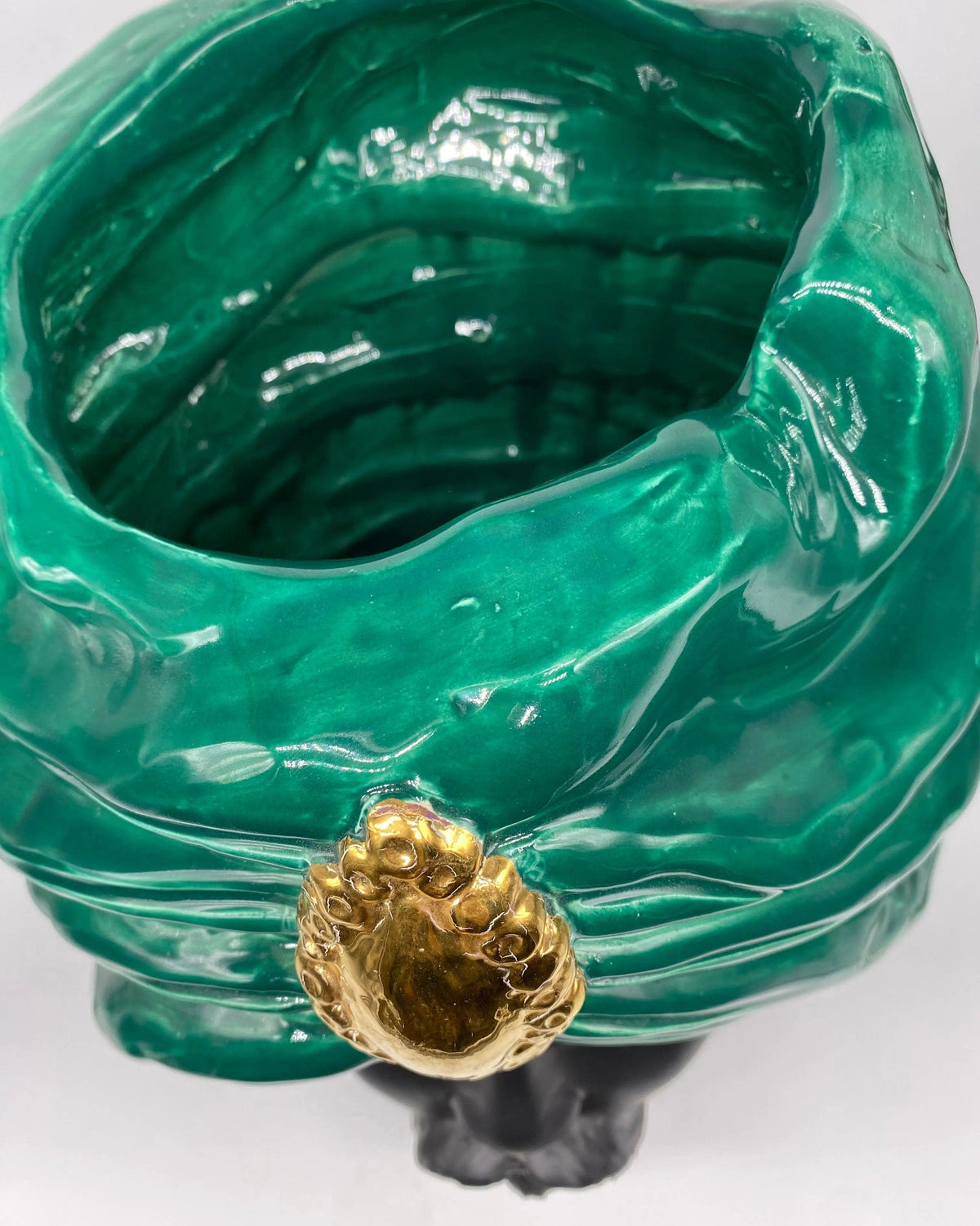 Teste di Moro Atena Ceramica Caltagirone cm H.40 L.28 Artigianale Verde Scuro Nero Oro DD CERAMICHE SICILIANE