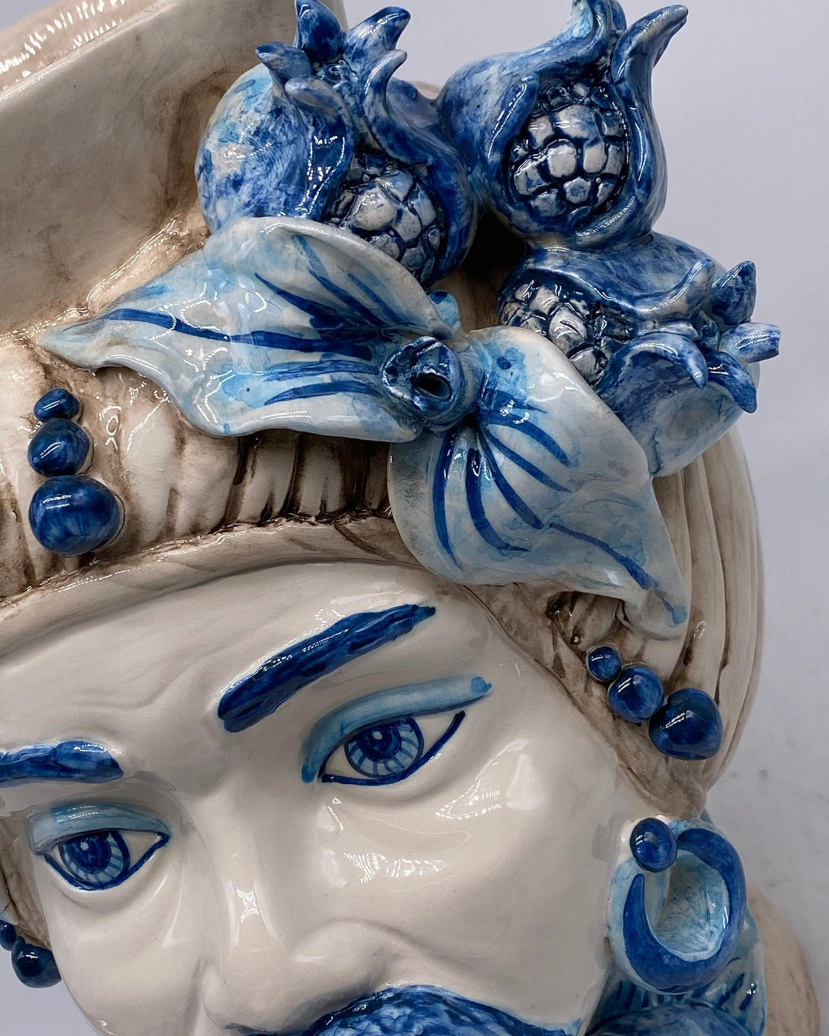 Teste di Moro Mediterraneo Ceramica Caltagirone cm H.29 L.22 Artigianale Bicolore Blu DD CERAMICHE SICILIANE