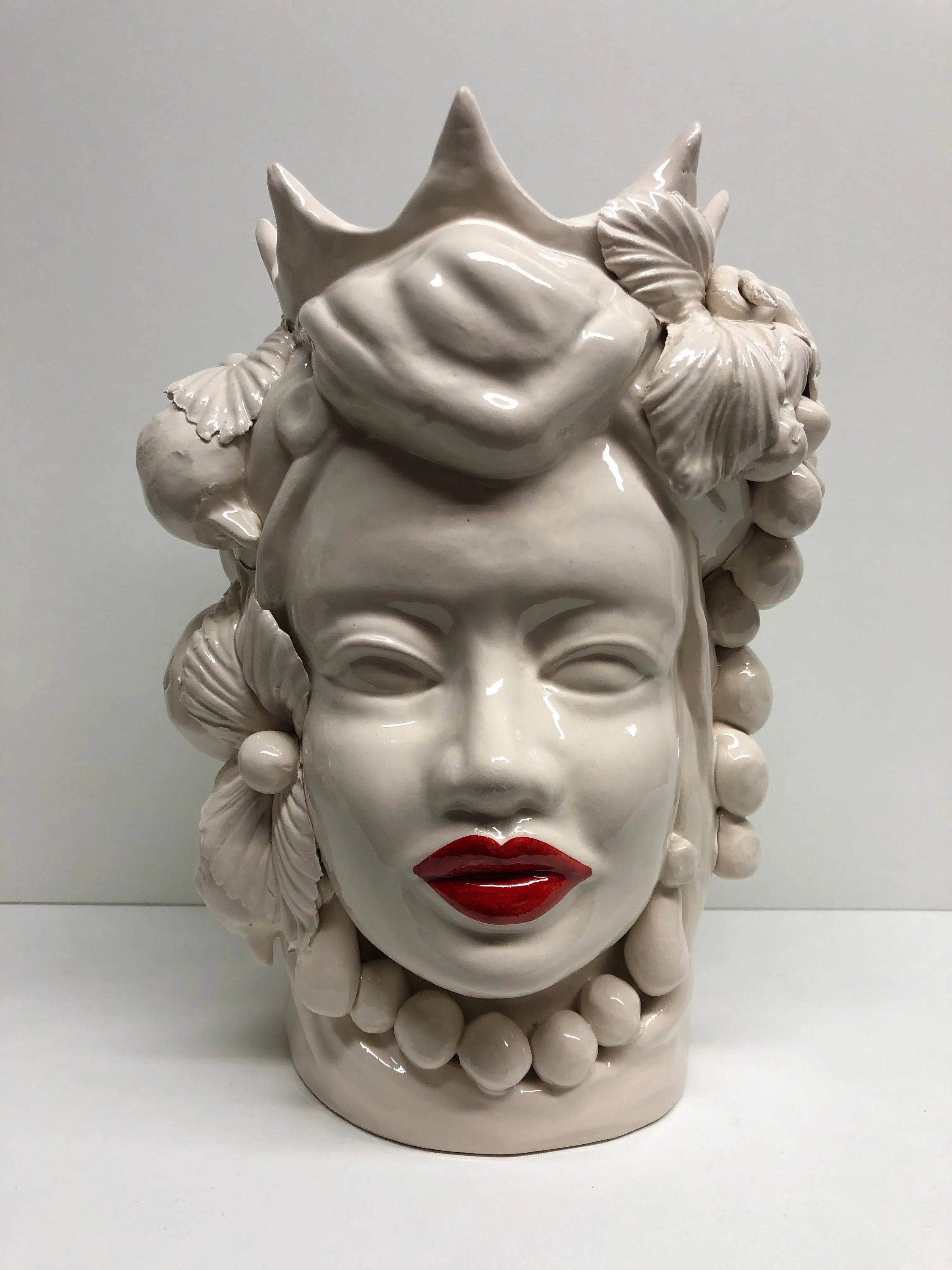 Teste di Moro Corona a Punte Ceramica Caltagirone cm H.28 L.20 Artigianale Bianco Labbra Rosso DD CERAMICHE SICILIANE